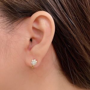 18k Real Gold Rositas Clip Earrings with Zirconia Stone